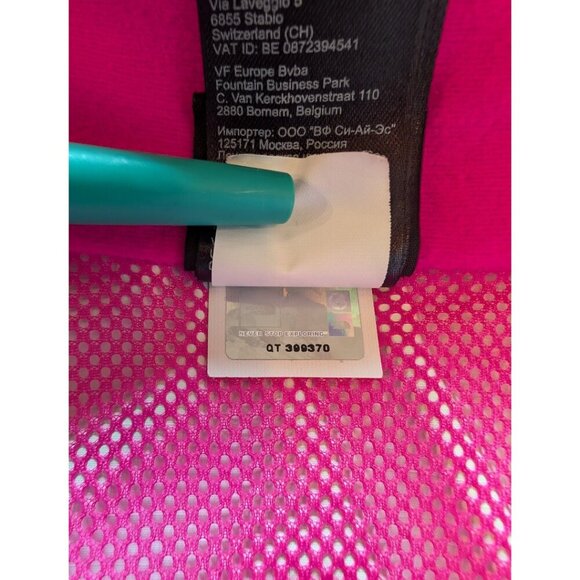 The North Face Women's Resolve Rain Jacket/Parka, Green & Pink - Picture 11 of 14